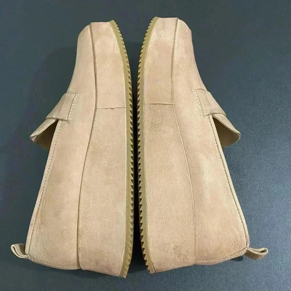 Eileen Fisher Tan Platform Loafers - Picture 8 of 13